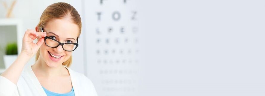 The girl managed to improve her vision with the help of traditional medicine
